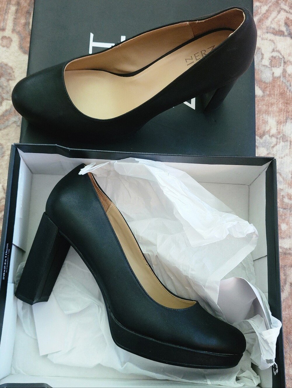 Naturalizer Platform Pump